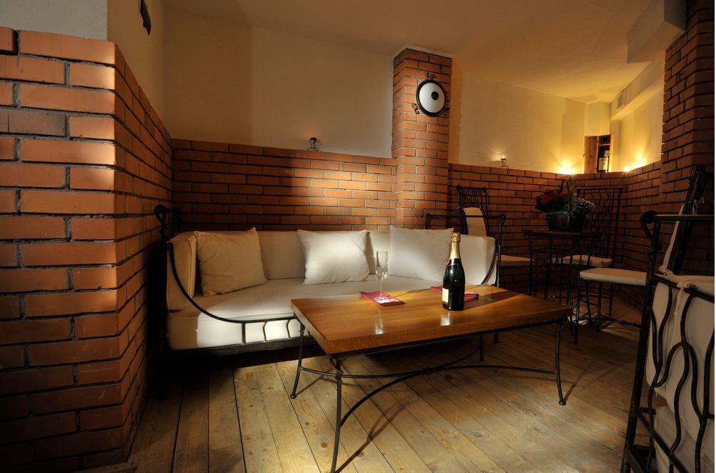 Zan Hotel Войняса Екстериор снимка